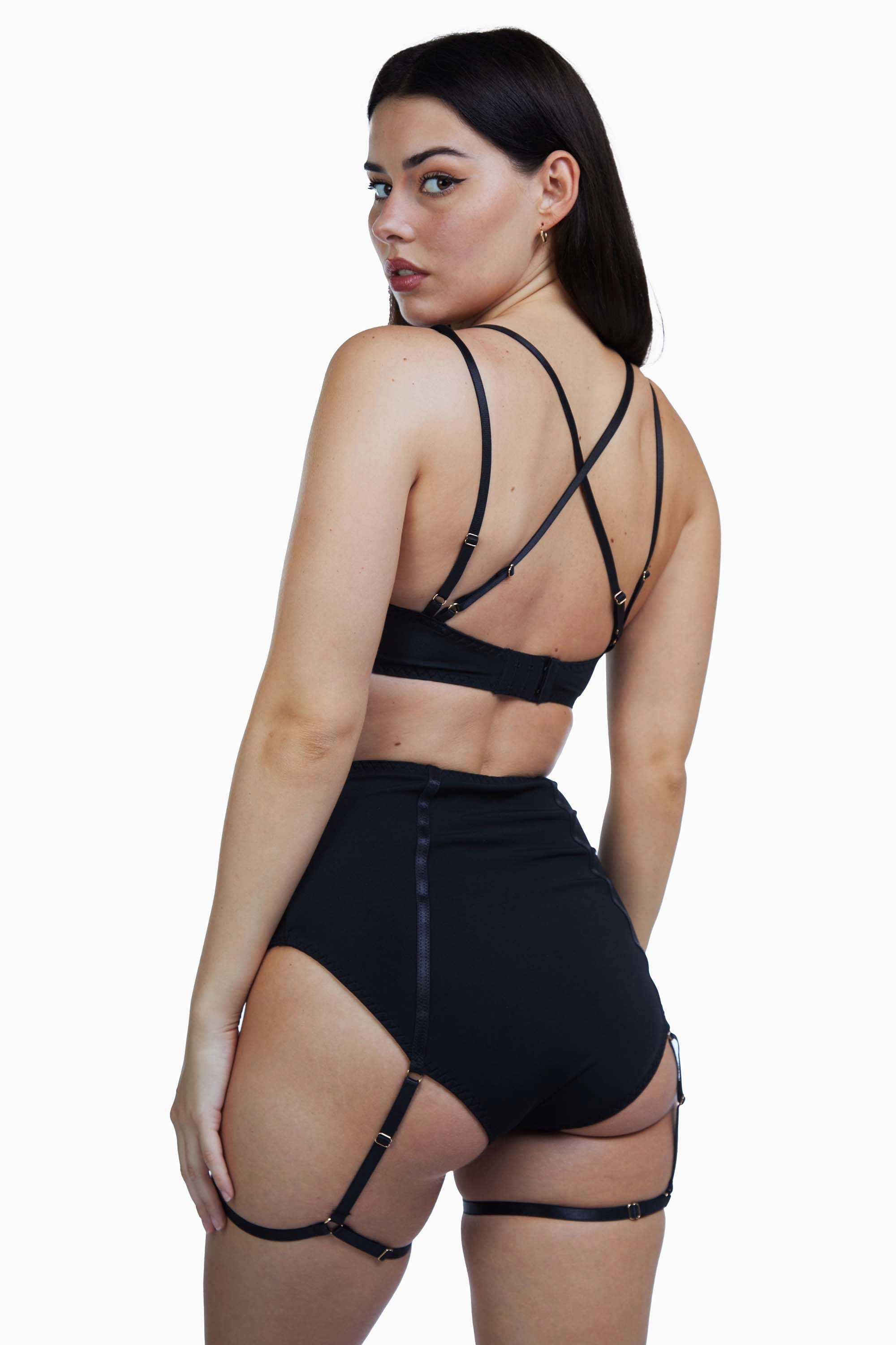 Regalia Santana Microfibre Underboob Top