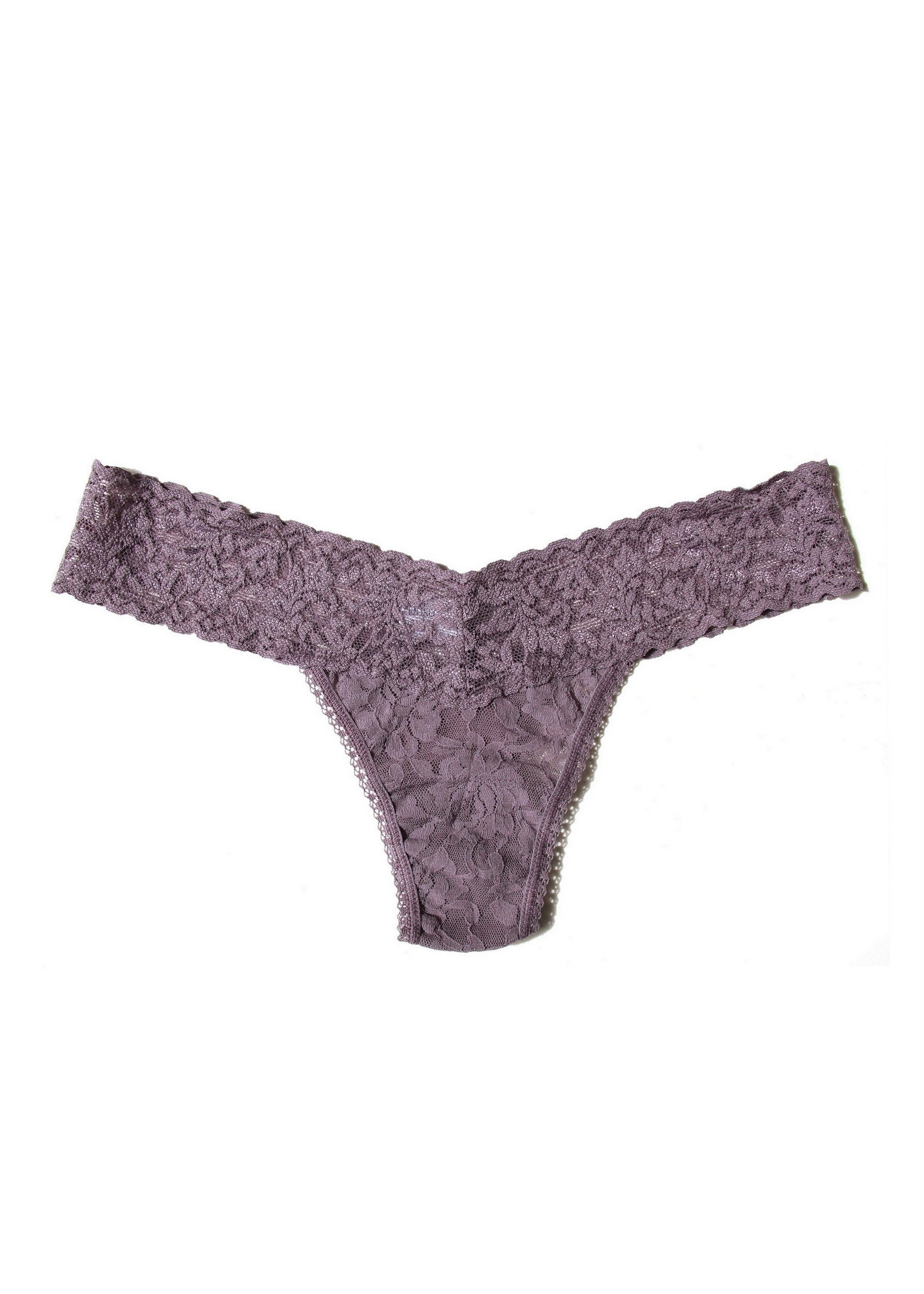 Signature Lace Low Rise Thong