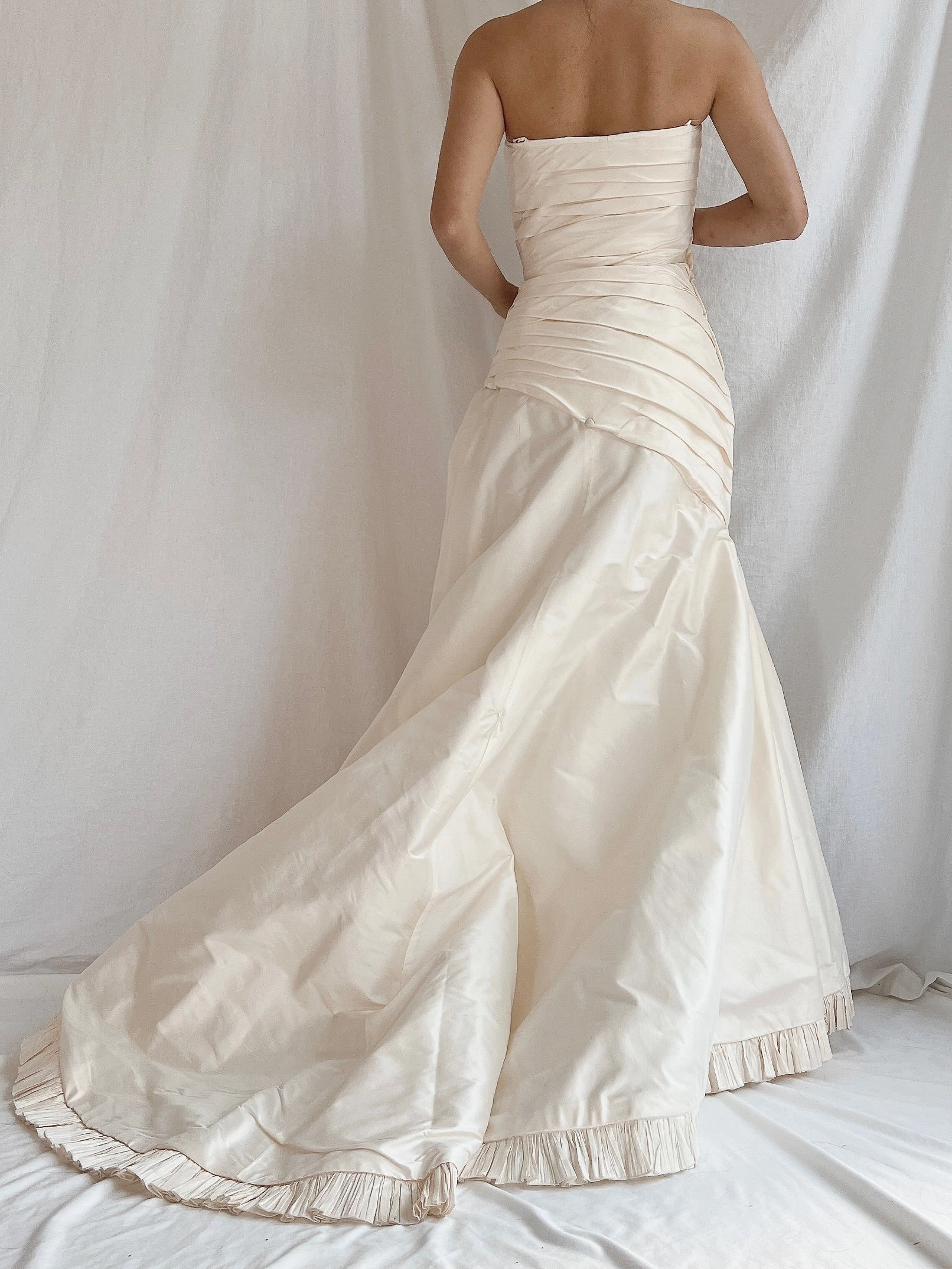 Vintage Pronovias Italian Silk Faille Gown - S/6