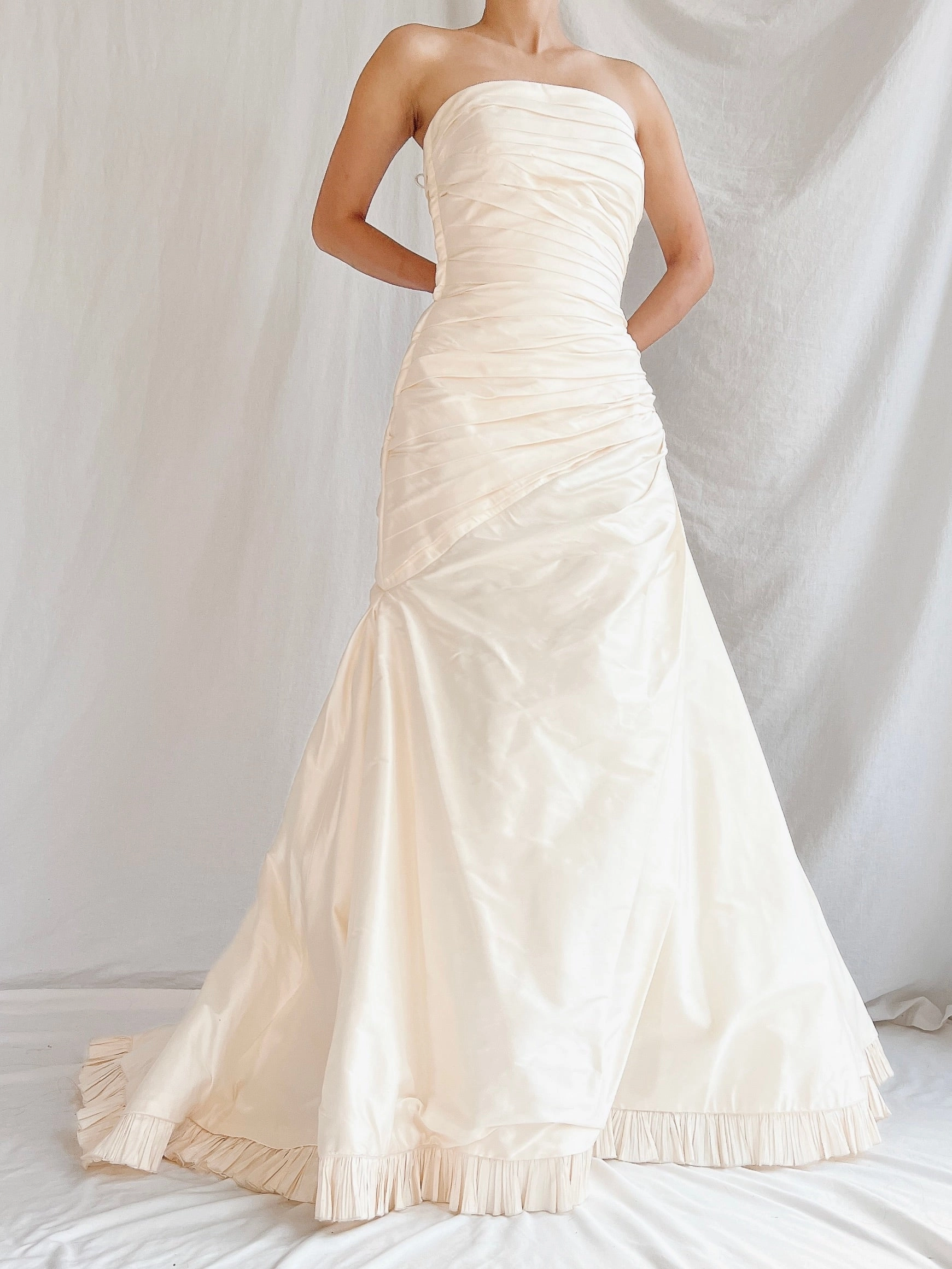 Vintage Pronovias Italian Silk Faille Gown - S/6