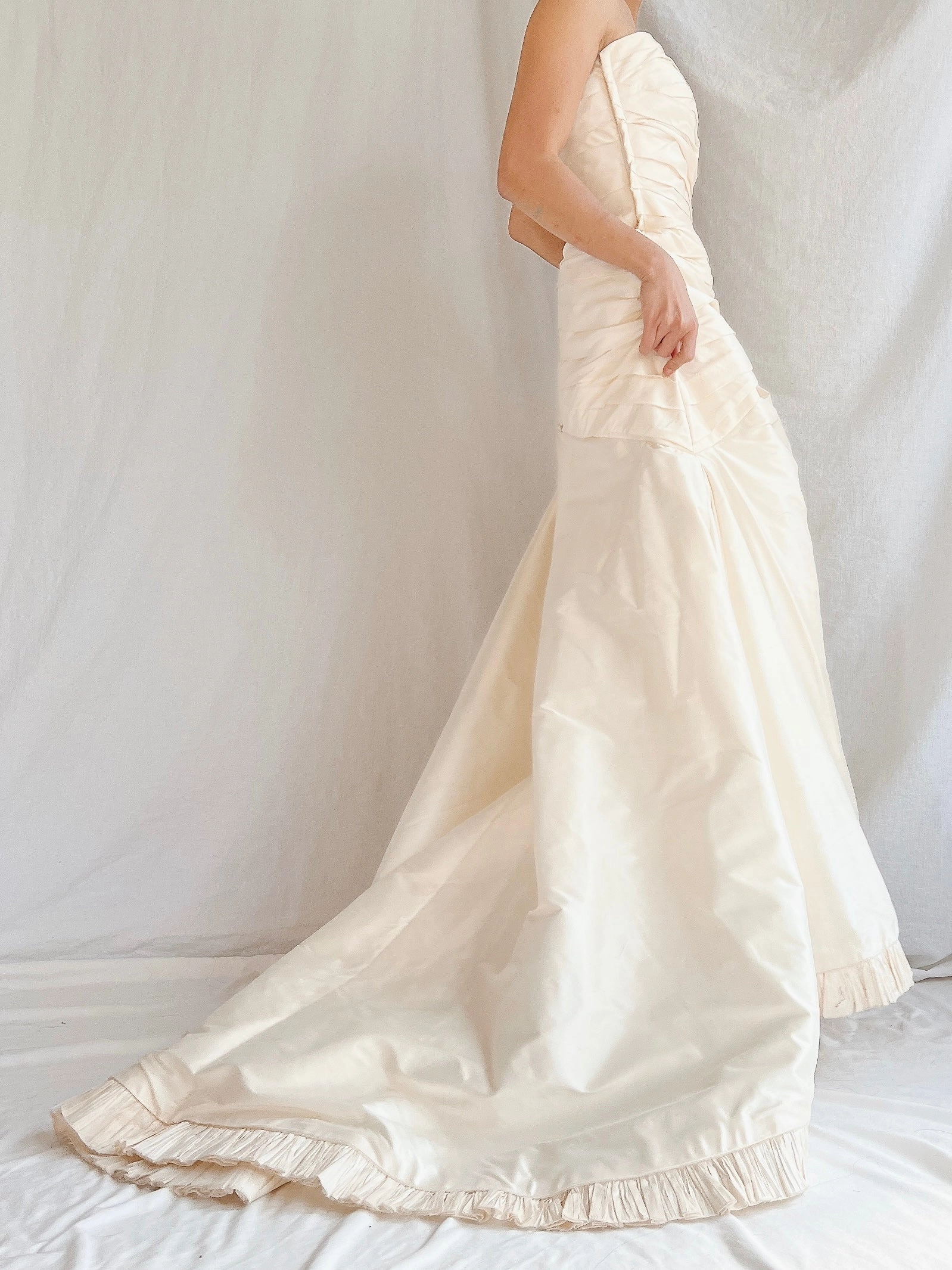 Vintage Pronovias Italian Silk Faille Gown - S/6